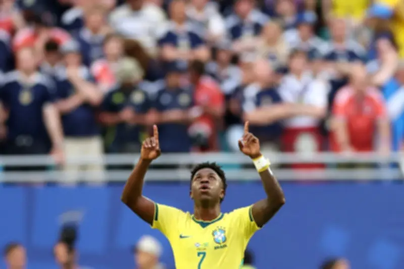 Vini Jr. ultrapassa Ronaldinho e Romário em gols em Copas