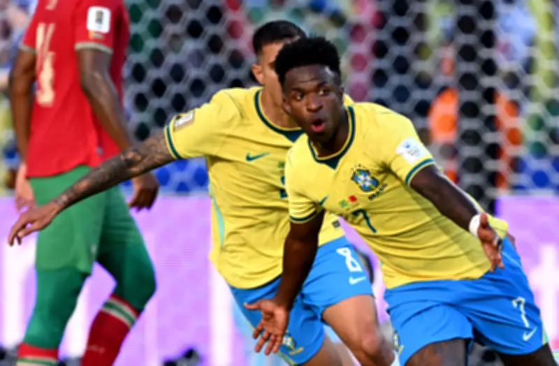 Vinicius Júnior marca segundo gol em Copas e empata para o Brasil