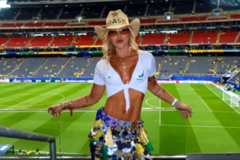 Virginia Fonseca usa chapéu artesanal de MS em jogo da Seleção