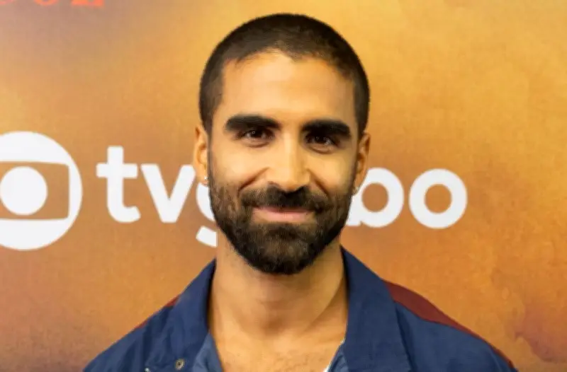 Vitor Sampaio estrelará nova série original do Globoplay
