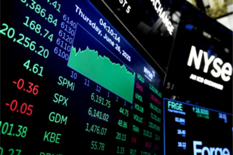 Wall Street fecha em alta com Trump e IPO da SpaceX