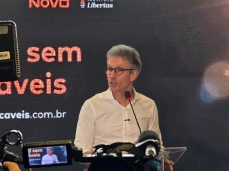 Zema descarta rompimento com PL e defende união da direita