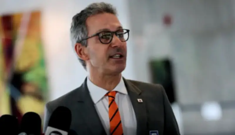 Zema é notificado pelo STJ por calúnia contra Gilmar Mendes