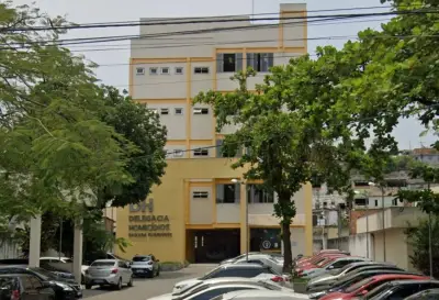 Adolescente vê pai matar mãe e chama polícia em Duque de Caxias