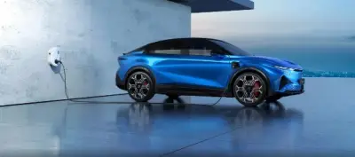 Alpine A390 GTS: fastback elétrico com 470 cv e três motores