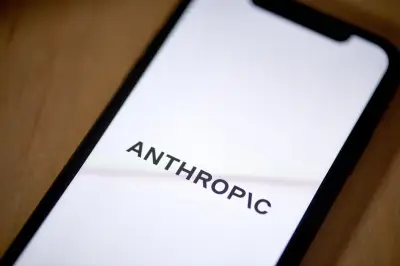 Anthropic negocia com EUA para liberar modelos de IA Fable e Mythos