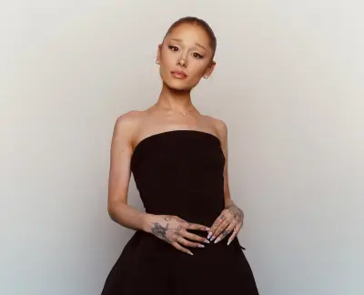 Ariana Grande retorna aos palcos com turnê 'Eternal Sunshine' após 7 anos
