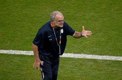 Bielsa assume culpa e diz que passagem pelo Uruguai 'não deixou nada'