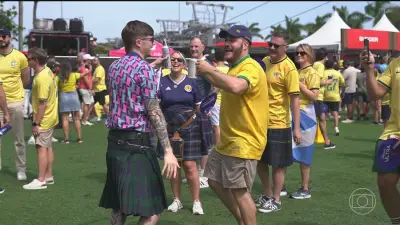 Brasil e Escócia fazem festa em Miami na Copa do Mundo