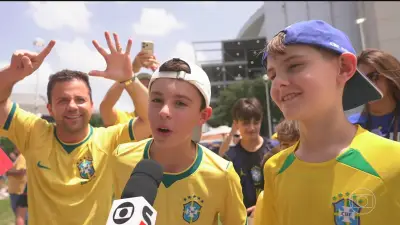 Brasileiros celebram virada sobre o Japão e vão às oitavas da Copa