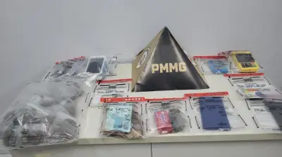 Casal é preso com drogas escondidas em carrinho de bebê em Governador Valadares