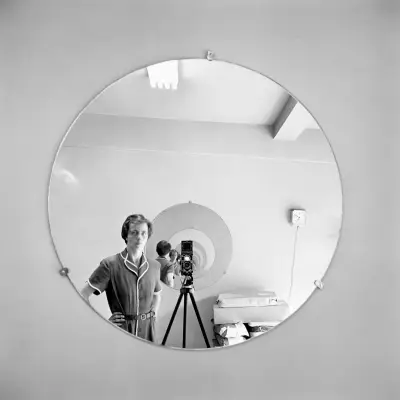 Centenário de Vivian Maier consolida revolução na fotografia