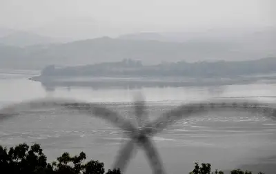 Coreia do Sul detém soldado norte-coreano após cruzar fronteira