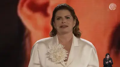 Débora Bloch relembra parceria com Cazuza em filme 'Bete Balanço'
