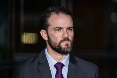 Durigan: EUA têm interesse político em ajudar família Bolsonaro