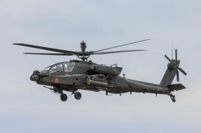 EUA e Irã trocam ataques após abate de helicóptero Apache