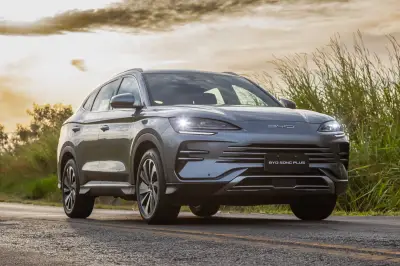 EUA propõem lei para barrar carros chineses incluindo via México e Canadá