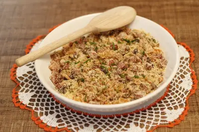 Farofa perfeita: chef revela os 3 melhores tipos de farinha para usar