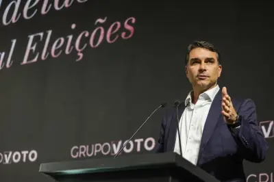 Flávio Bolsonaro critica STF e sugere ligação de Lula e Dino com crime organizado