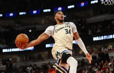 Giannis Antetokounmpo trocado pelo Bucks para o Miami Heat