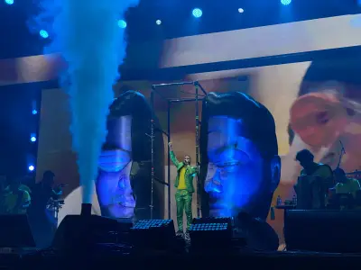 Henry Freitas homenageia Gabriel Diniz no São João de Campina Grande