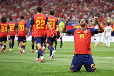 Lamine Yamal supera lesão e marca gol histórico na Copa de 2026