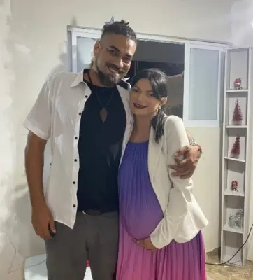 Marido de mulher que morreu após perder útero vê indiciamento como 'primeiro passo'