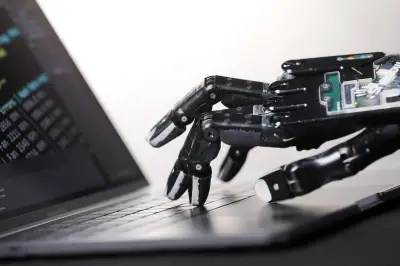 Medo de perder emprego para IA cai para 48%, aponta Datafolha
