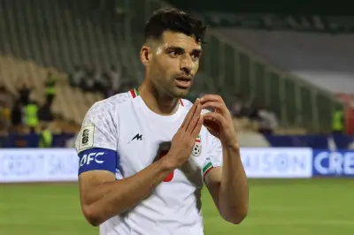 Mehdi Taremi retido em aeroporto dos EUA atrasa viagem do Irã