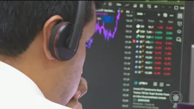 Mercado reage a acordo Irã-EUA: petróleo cai 5%, Ibovespa vira