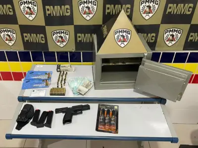 Mulher denuncia violência doméstica e PM apreende pistola em cofre em MG