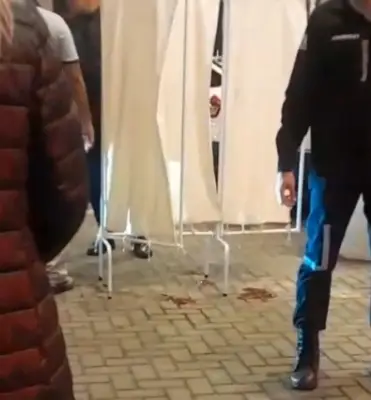 Policial de folga e outro homem feridos em tiroteio em shopping de Duque de Caxias
