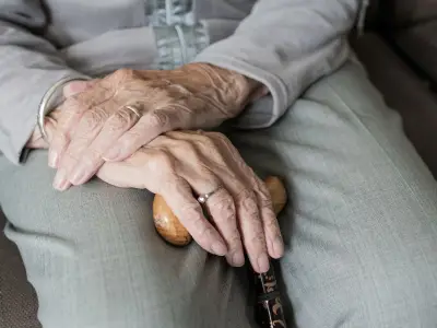 RJ lidera inadimplência entre idosos no Brasil, aponta estudo