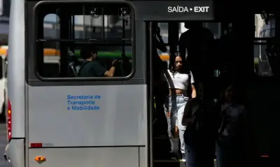 RJ: Ônibus municipais não aceitarão mais dinheiro a partir de domingo