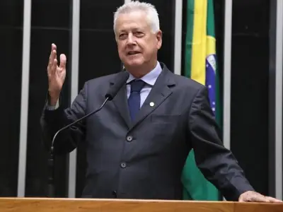 Rollemberg defende CPI do Banco Master após operação contra Jaques Wagner