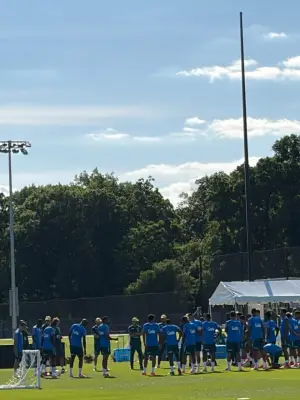 Seleção brasileira inicia última semana de treinos sem Neymar e com Éderson