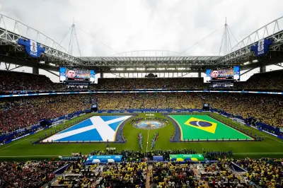 Torcida escocesa domina som, mas brasileiros são maioria em Miami