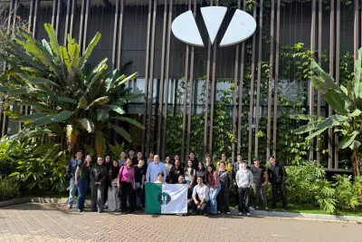 Vectra recebe estudantes da UEL para bate-papo sobre gestão de projetos