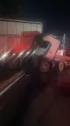 Acidente no Distrito Industrial de Montes Claros mata um e fere outro