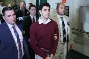 Advogados de Luigi Mangione admitem que ele matou CEO para reduzir pena