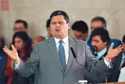 Alcolumbre prevê votação de PEC que cria aposentadoria especial para agentes de saúde
