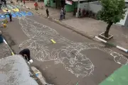 Alisson Becker ganha pintura gigante em rua de Novo Hamburgo, sua cidade natal