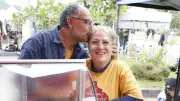 Amor entre brasileira e marroquino vira negócio de culinária em Florianópolis