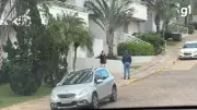 Assessores de vereadores são flagrados como corretores durante expediente
