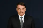 Bolsonaro tem crise de soluços há sete dias, diz boletim médico