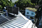 Boom de painéis solares testa rede elétrica do Brasil na Copa
