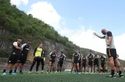 Botafogo busca vitória contra o Bahia e planeja venda da SAF na pausa da Copa