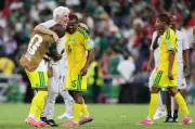 Broos leva África do Sul ao mata-mata e enfrenta Canadá na Copa