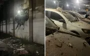 Caminhonete atinge muro de condomínio em Ribeirão e danifica 5 carros