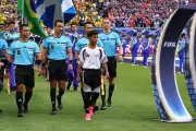 Cesar Ramos, que anulou gol de Vini Jr., já foi criticado pela CBF em 2018